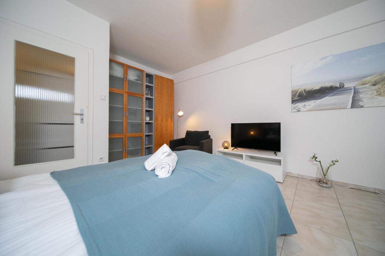 Apartment Blue - Zentral Und Gut Angebunden Dusseldorf Exterior photo